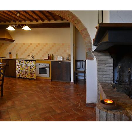 Radicondoli Agriturismo Bellavista חדר תמונה