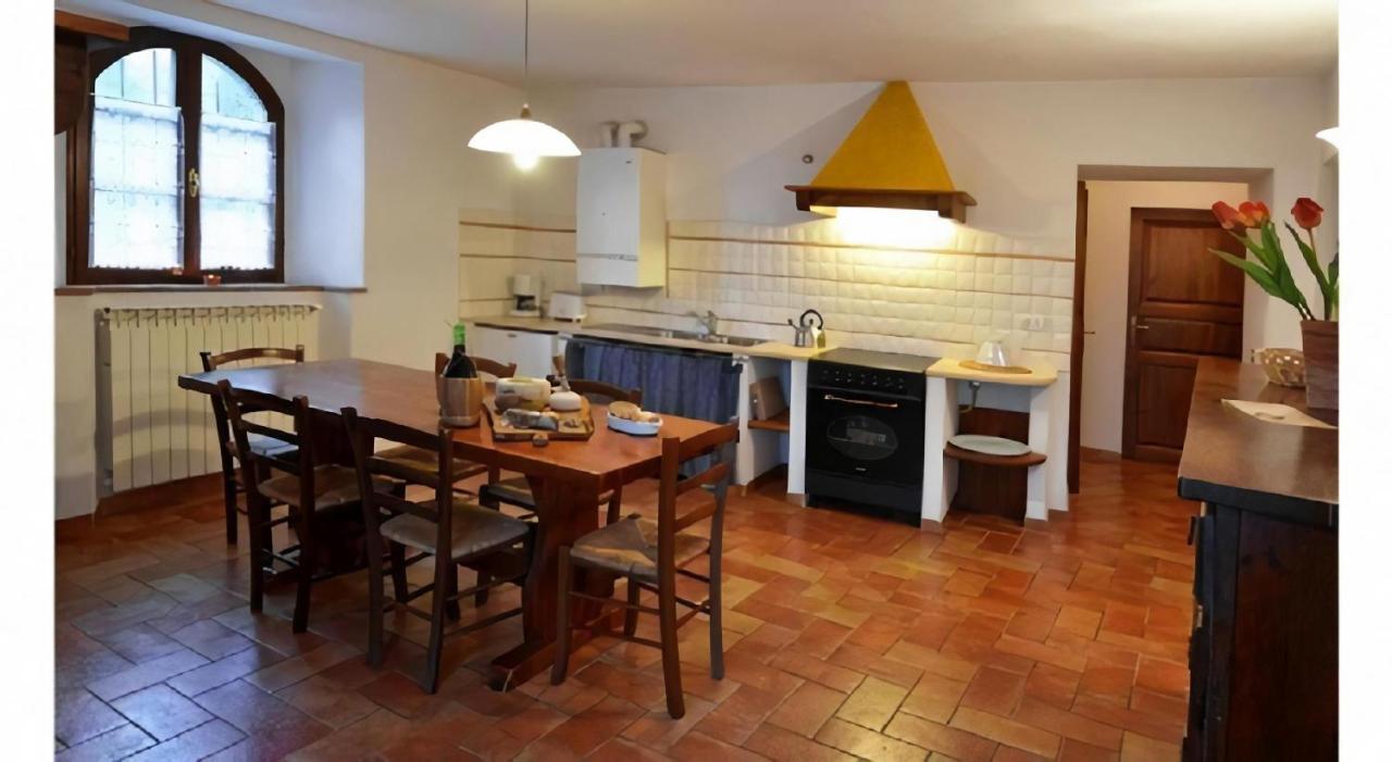 Radicondoli Agriturismo Bellavista מראה חיצוני תמונה