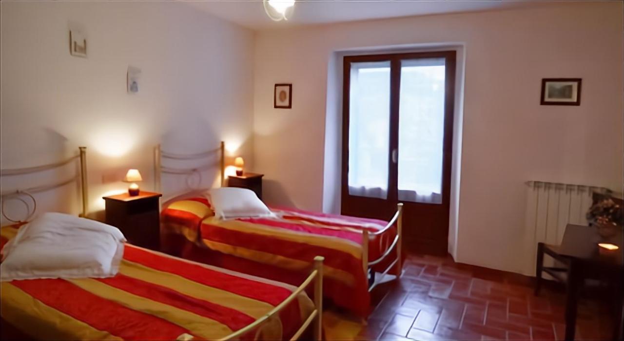 Radicondoli Agriturismo Bellavista מראה חיצוני תמונה